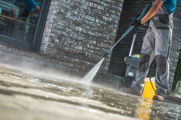 Best Sign and Awning Cleaning  in Mcfarland, WI